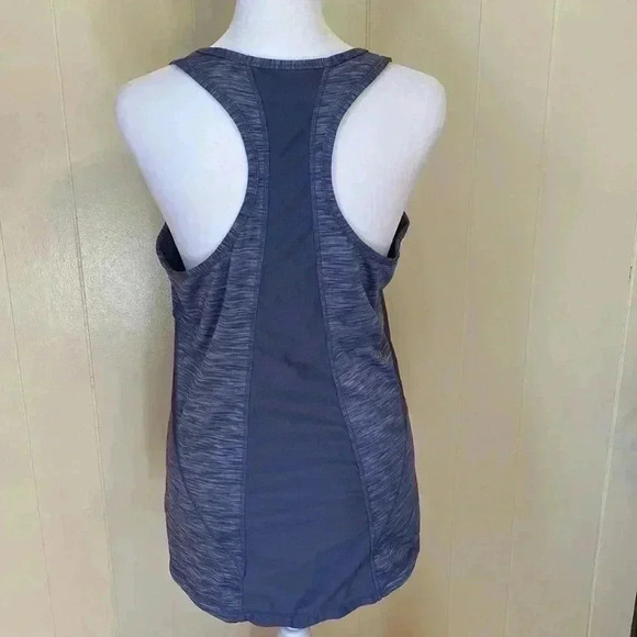 Reebok Heathered Blue, Size Medium Workout Tank Top for Women. - Picture 4 of 11